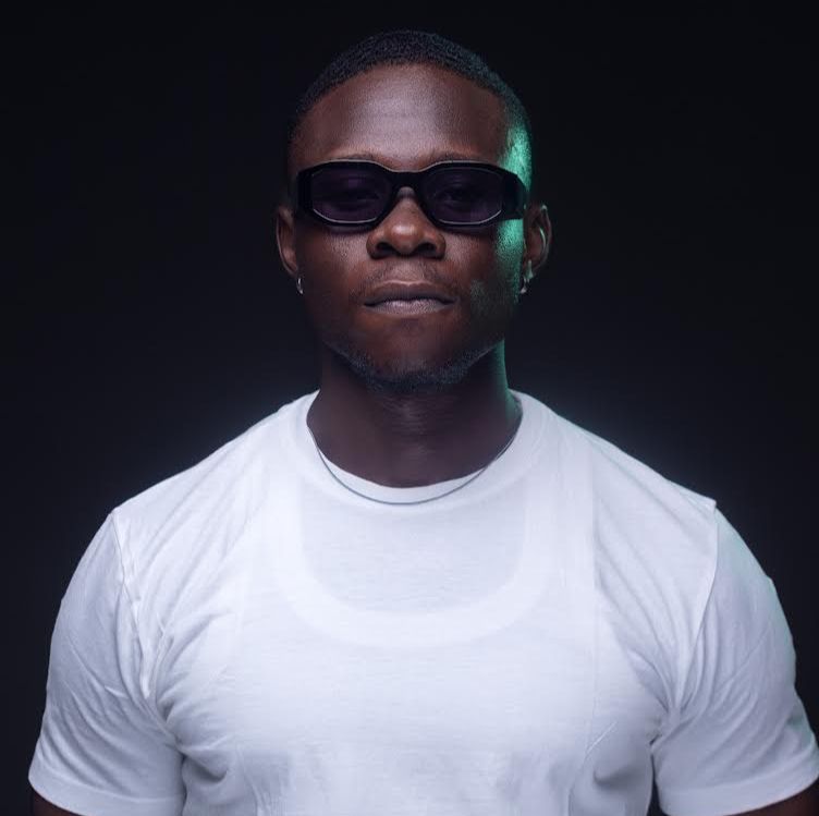 Champion don land! : EEZZ Drops Street Anthem “Zinedine Zidane”
