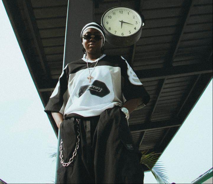 Mannie Tseayo Expands Acclaimed “Grey” With Deluxe Edition