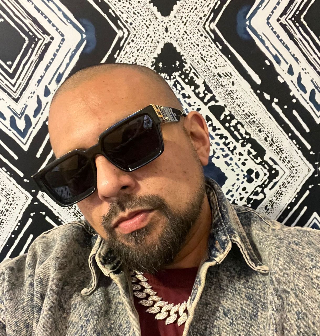 Dancehall Icon Sean Paul Recreates Classic Showtime Riddim With New Single “Bring It”