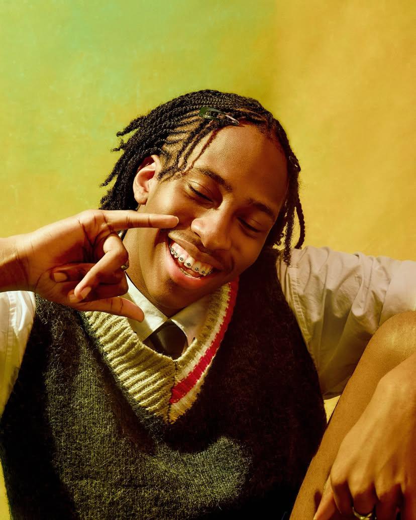 Michael Marinho Releases New R&B Single, “Troublemaker”