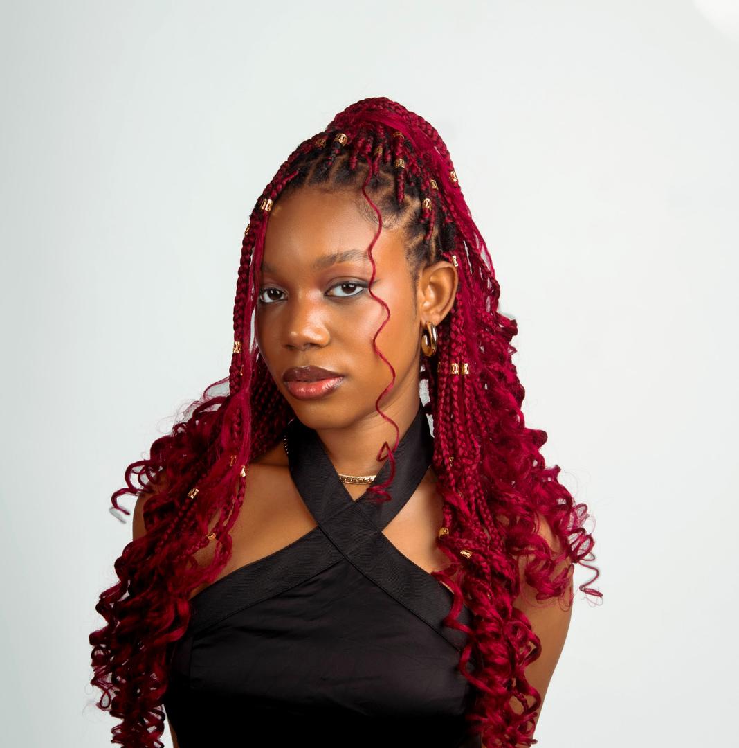 KARAH’s Soulful Voice Takes Flight on New Release “RTTM (Racing to the Money)”