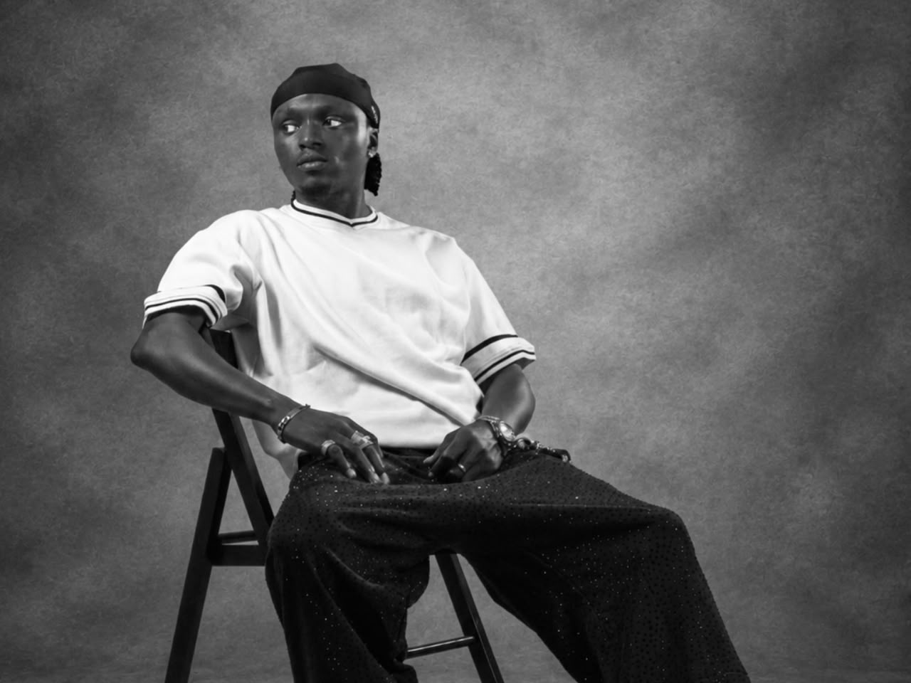 Drey Star Honours His Parents On Single ‘KIRA’